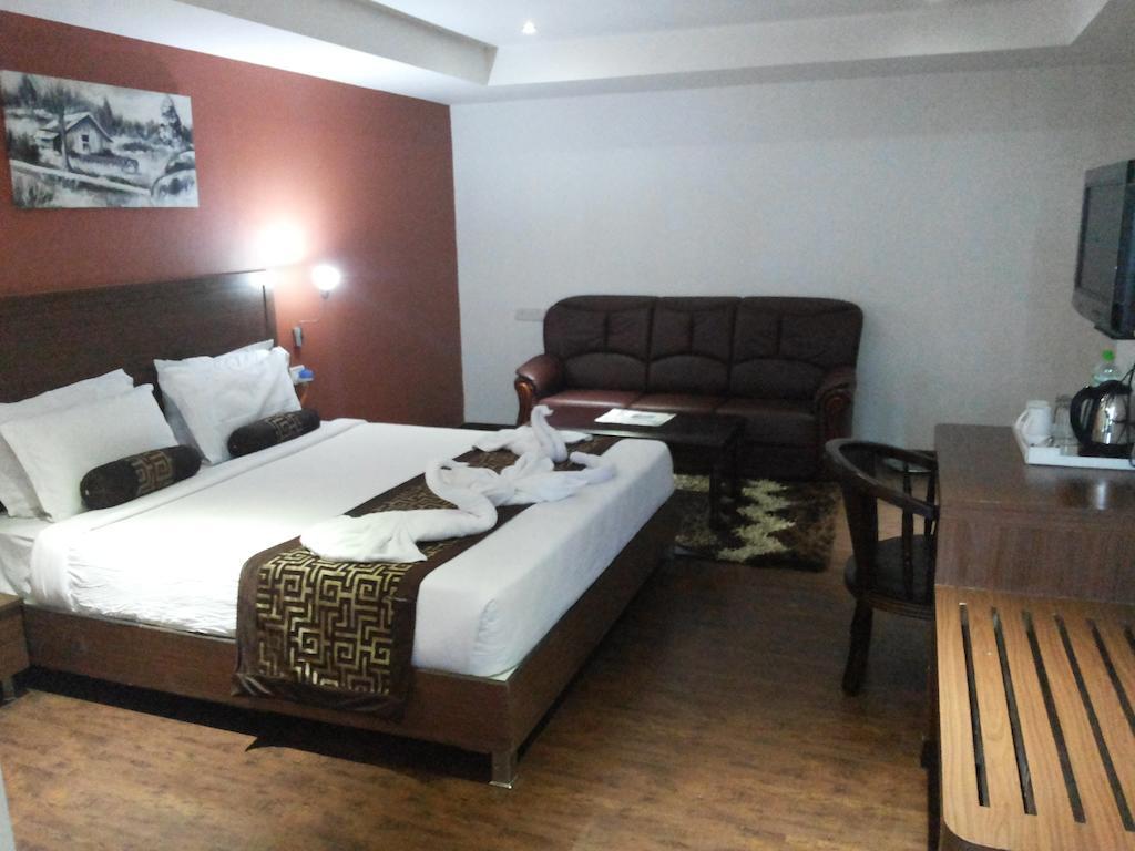 Hotel Milestonnez Sriperumbudur Ruang foto