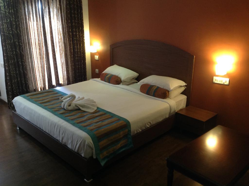 Hotel Milestonnez Sriperumbudur Bagian luar foto