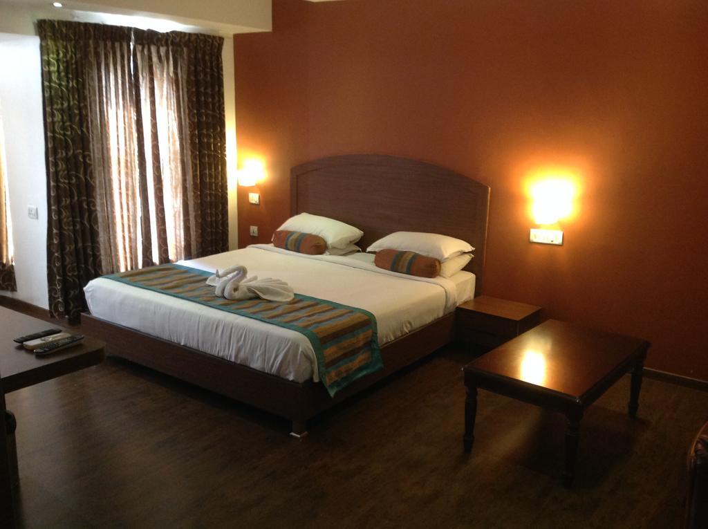 Hotel Milestonnez Sriperumbudur Bagian luar foto