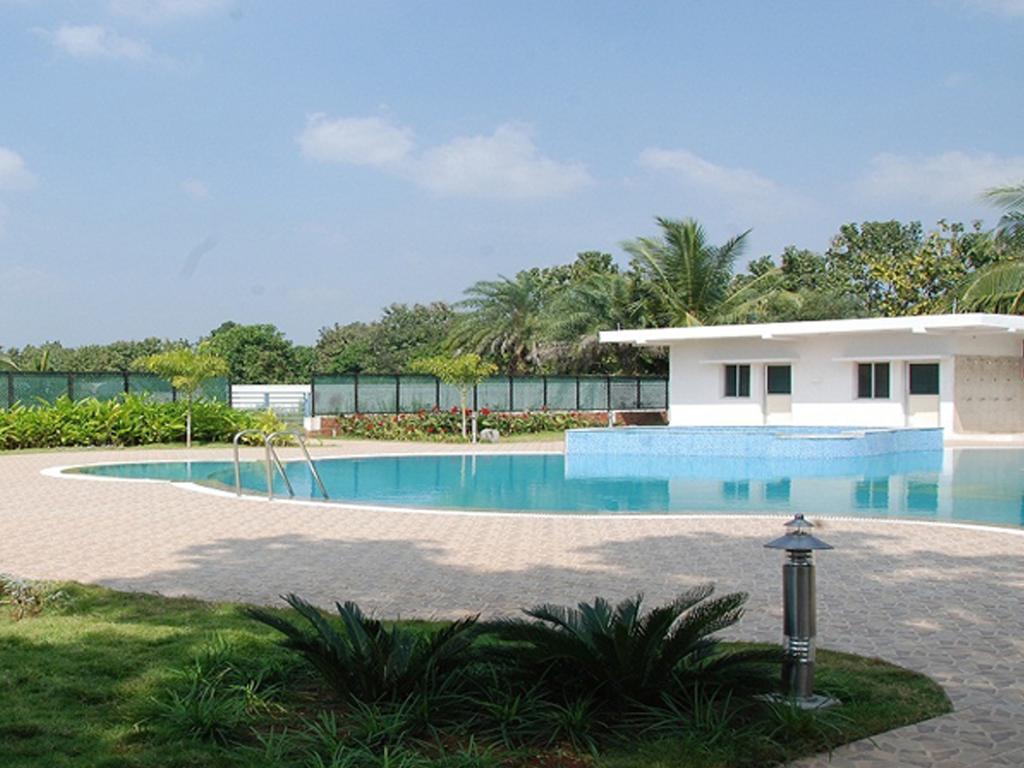 Hotel Milestonnez Sriperumbudur Bagian luar foto
